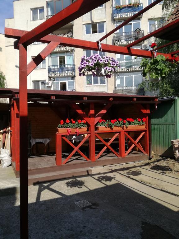 Apartament Roza Braşov Eksteriør bilde
