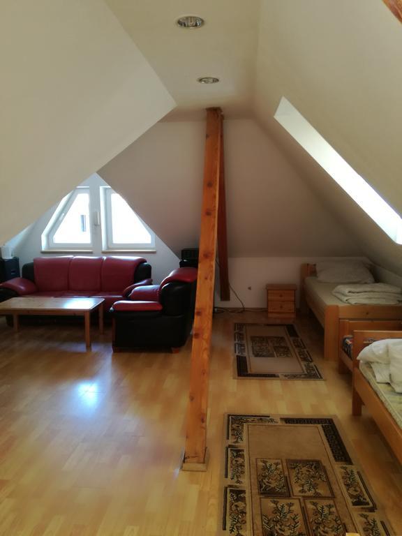 Apartament Roza Braşov Eksteriør bilde