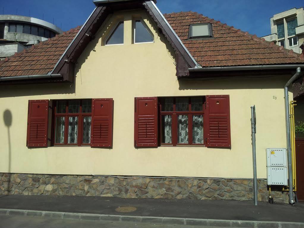 Apartament Roza Braşov Eksteriør bilde